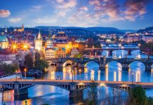 Cele mai frumoase piețe și cartiere din Praga