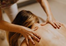 Masajul Terapeutic: Nu doar un moft, ci o necesitate pentru sănătatea ta. De ce să alegi DoriMasaj în Iași?