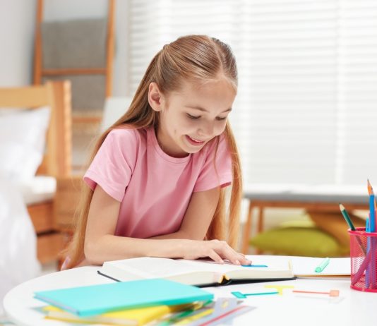 7 motive pentru care poezia ar trebui să facă parte din lectura de zi cu zi