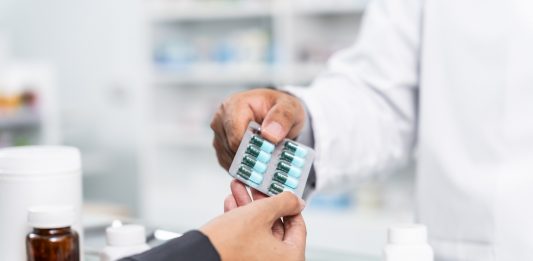 Când sunt utile medicamentele fără rețetă și ce trebuie să verifici înainte de utilizare